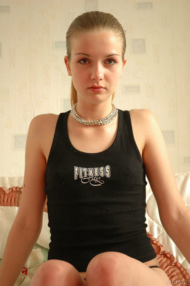 Елена, 37 лет, 1 размер груди